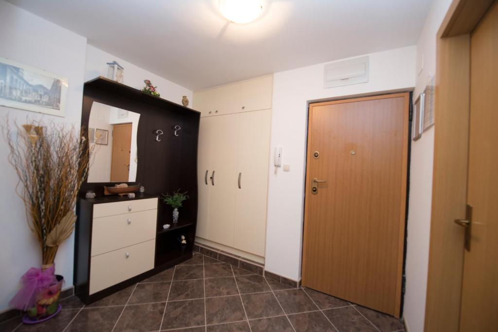 Apartment Stanic - "Home Away From Home" Σπλιτ Δωμάτιο φωτογραφία